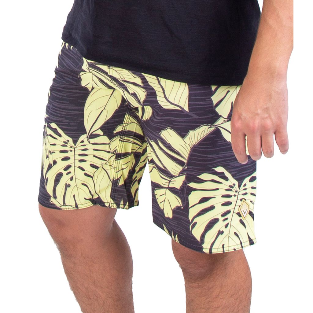 Bermuda de Praia Masculina Estampada Rad Preto | Shopee Brasil