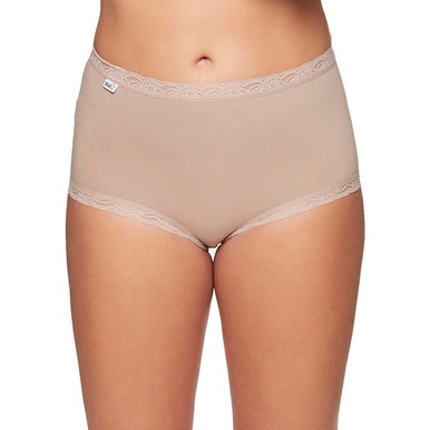 Calcinha Modeladora Panty H Triumph Plus Size 24354 em Promoção na