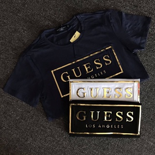 Camiseta Guess em Oferta