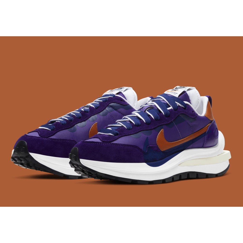 Lavender sneakers hot sale nike