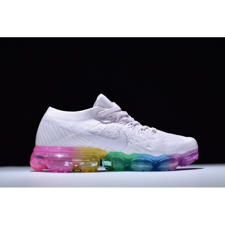 Vapormax best sale white rainbow