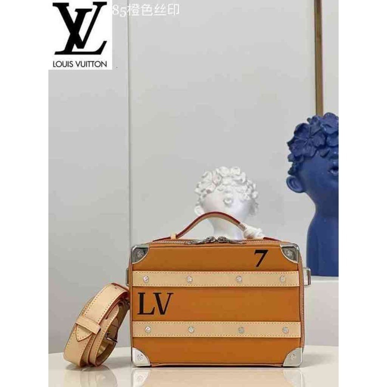 Louis Vuitton Handle Soft Trunk (M59669)