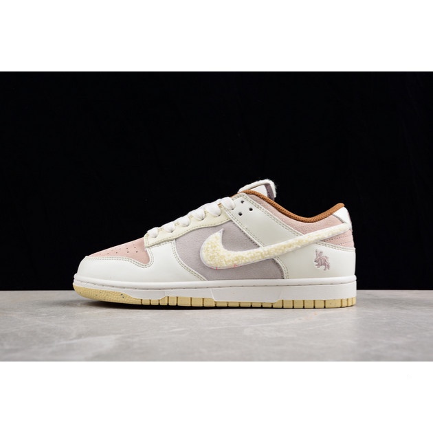 Nike SB Dunk Low Ano Do Coelho FD4203-161 Sapatos