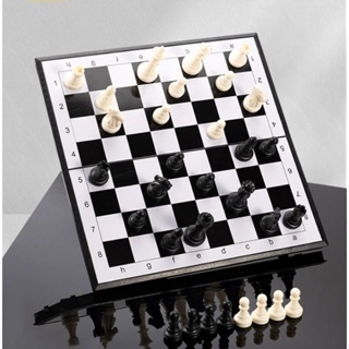 Jogo de Tabuleiro Xadrez C/Estojo Dobrável - 32 Peças Imantadas Pequeno  Jogos de Tabuleiro