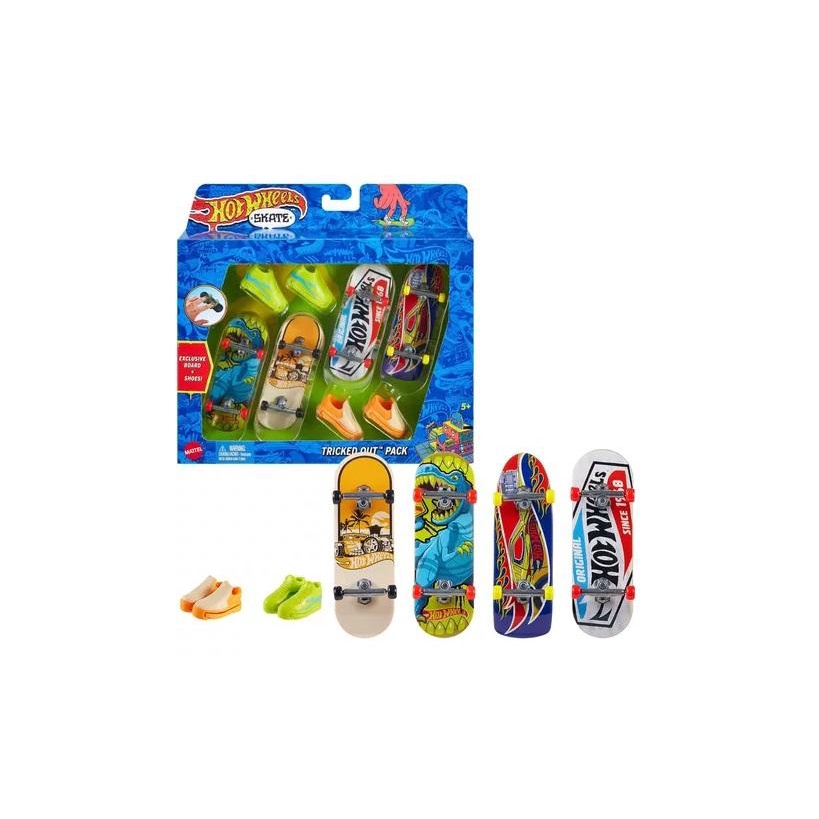 Cartelas (3) com conjunto Hot wheels skateboard e tenis. Inclui carrinho  1/64 em diecast.