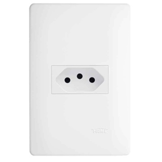 Conjunto montado de tomada 20A 250V com placa Habitat Fame