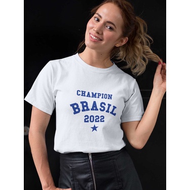 Camiseta Feminina Oversized Estampada Brasil Champion