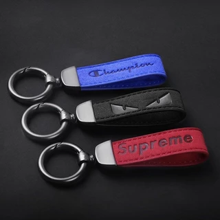 Street Wear Suede Car Keychain Pingente Chaveiro de carro de camurça Homens bonitos Mulheres Desenho animado único Anel Chaveiro de Metal Motocicleta Venda a quente
