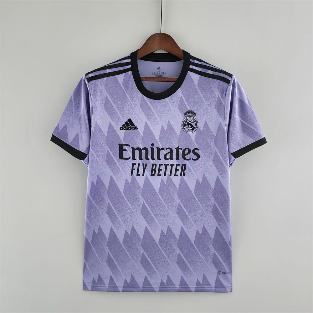 Camisa do Real Madrid Roxa Edição 2023 - 2024 MAIS VENDIDA Novo Lançamento com Envio Imediato