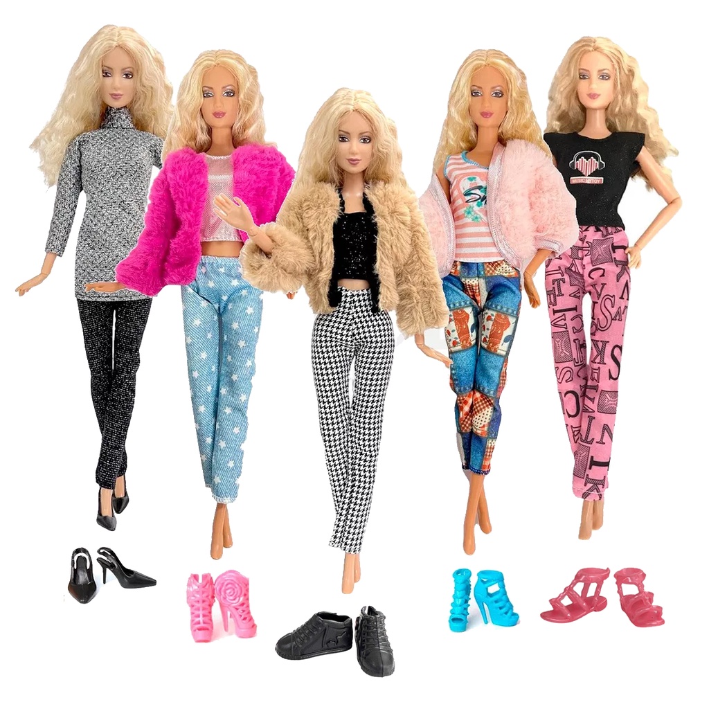 Lindas 5 Roupinhas + 5 Sapatos Para Boneca Barbie Inverno