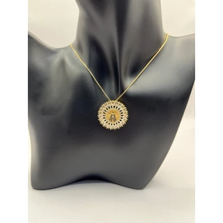 Conjunto semi-jóia Colar Nossa Senhora Cravejada - Dourado