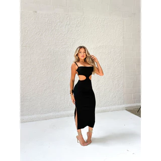 Vestido Malu vestido midi com fendas laterais e detalhes nas costas e abertura na barriga moda feminina verão