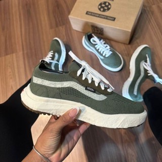 Vans ultrarange best sale verde musgo