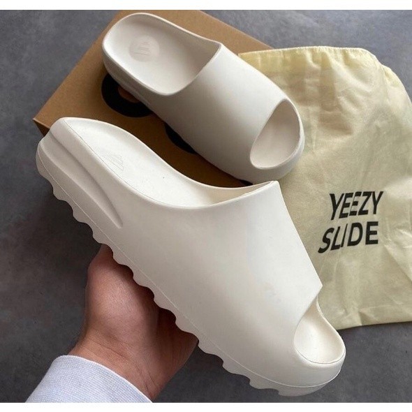 Chinelo Feminino Masculino Slide Nuvem Yezzy Maverick Confortável Promoção
