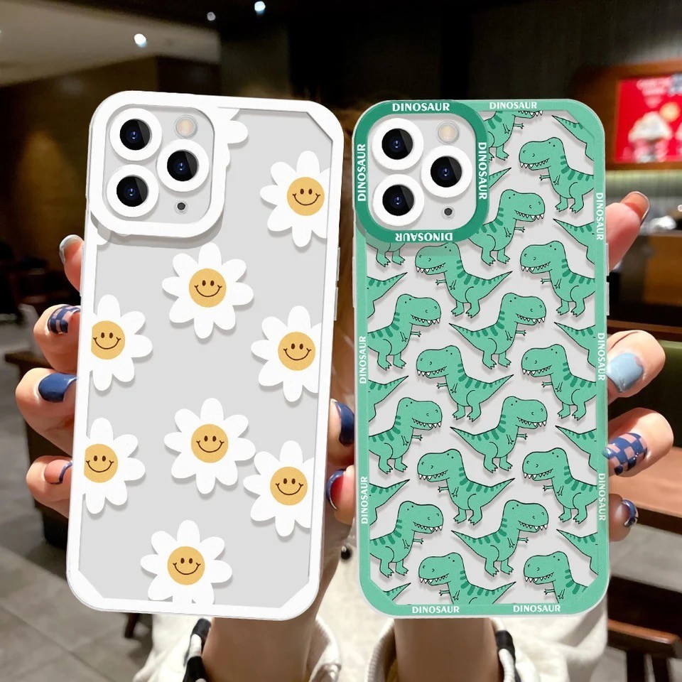 Capinha de Celular iPhone 11 12 13 14 15 Xr 7 8 Plus Silicone Transparente Proteção de Câmera