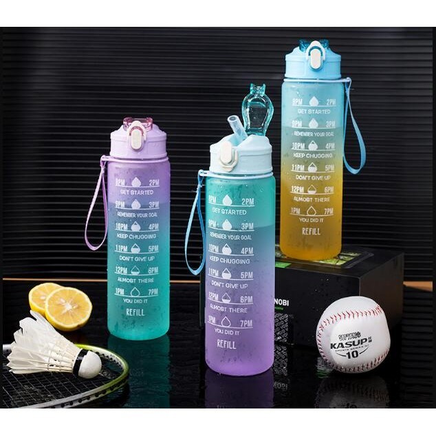 Garrafa de Água Squeeze Fosca Coloridas 900ml Degradê Motivador com Adesivos 2D Academia Trabalho Antivazamento