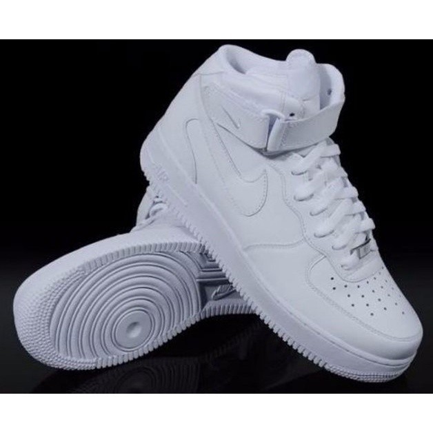 Nike air force one high store tops white