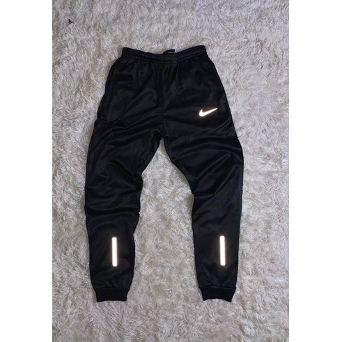 Calça Nike Refletiva Jogger Casual feminina Pronta Entrega | Shopee Brasil
