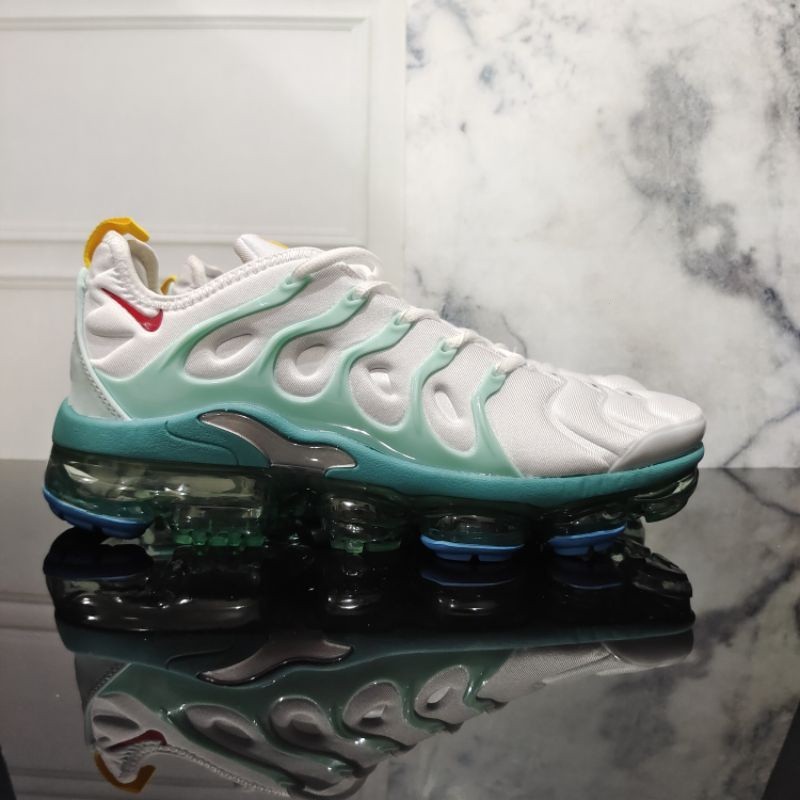 Nike air hot sale vapormax plus aqua