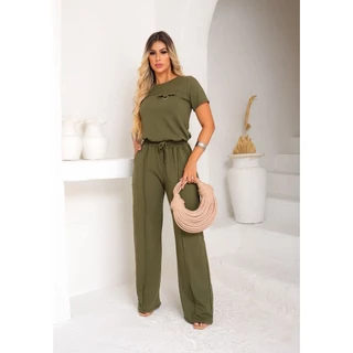 Conjunto blusa e calça em tecido moletinho premium