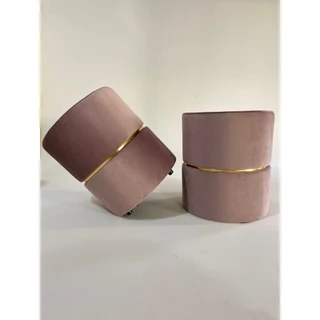 Kit 2 Pufes Com Detalhe Dourado - Decoração - Rosê/Lilás - Veludo