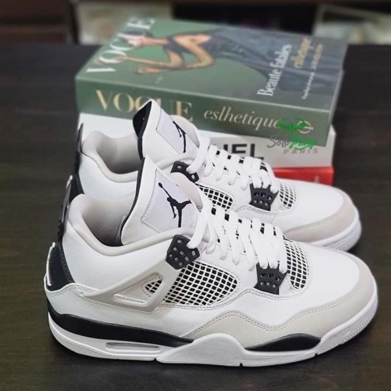 JORDAN 4 (OEM) Incrível