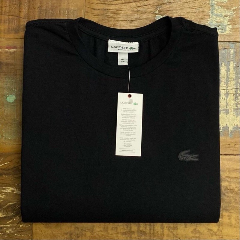 Camiseta algodão pima com elastano logo emborrachado