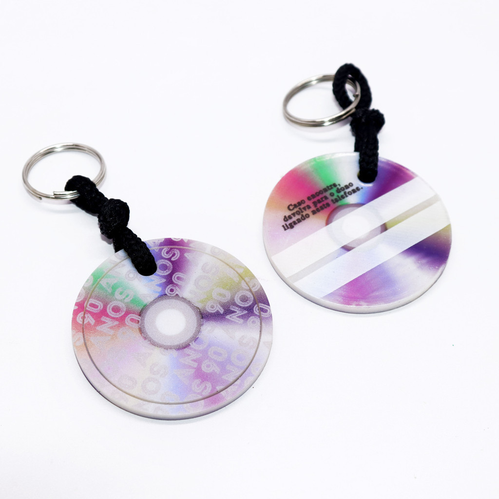 CHAVEIRO CD ANOS 90 MELHORES MOMENTO | Shopee Brasil