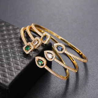 Pulseira de abertura ajustável clássica em forma de gota quadrada