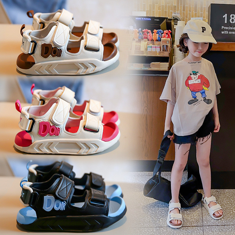 Sand lias de Moda Infantil Baotou 2023 Summer New Style Boys Beach Shoes Vers o coreana Cal ados esportivos infantis m dios e grandes Cal ados