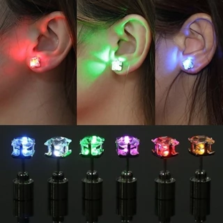 1 Par Brincos LED De Leds Com Luz Brilhante Diamante Coroa Orelha De Pingente De Dia Dos Namorados Inoxidável Para Homens Meninas
