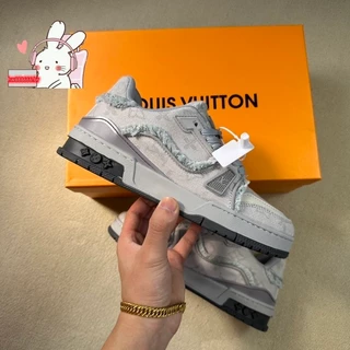 36-44 Plush Gray 2024 LTrainer Winter Low-Cut Ladies Gorgeous Women's Sneakers Tênis Preppy Breathable Versão coreana confortável Moda Moda Jovem Casal