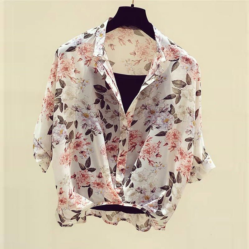 Camisa de chiffon feminina de manga curta larga com um conjunto de duas ...