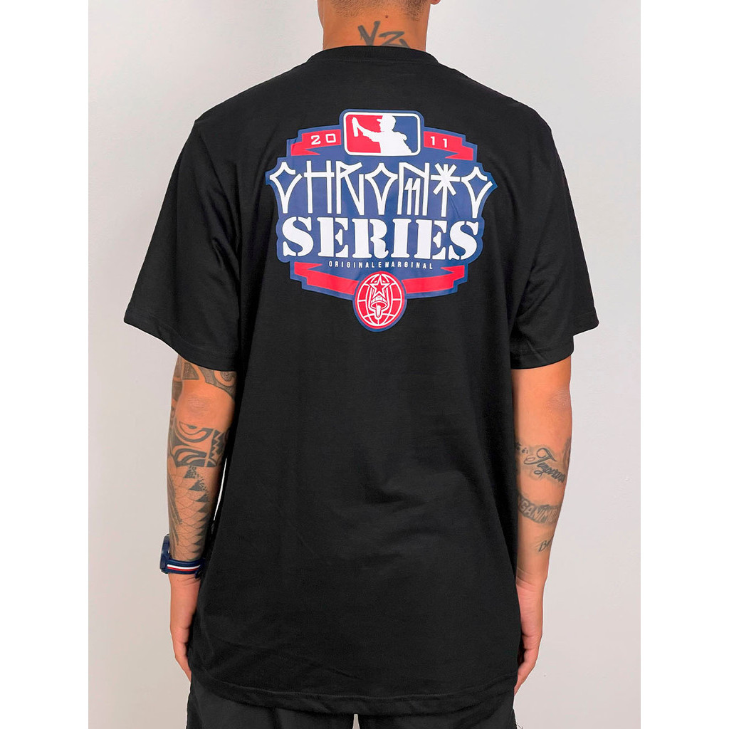 Camiseta Plus Size Chronic VS Graff Job Back - Preta