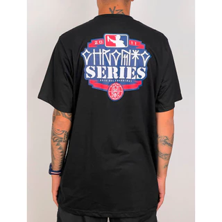 Camiseta Plus Size Chronic VS Graff Job Back - Preta