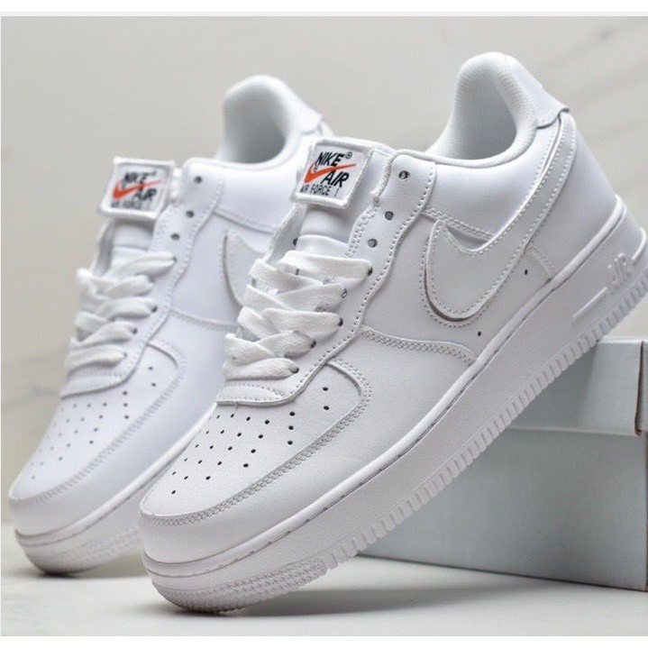 Novo design Nike Air Force 1 Swoosh Pack todos os homens e mulheres AF1 brancos