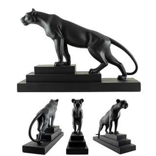 Escultura Leoa Majestosa No Pedestal Decorativa Em Poliresina Estátua Grande Realista Para Interiores 37x25cm