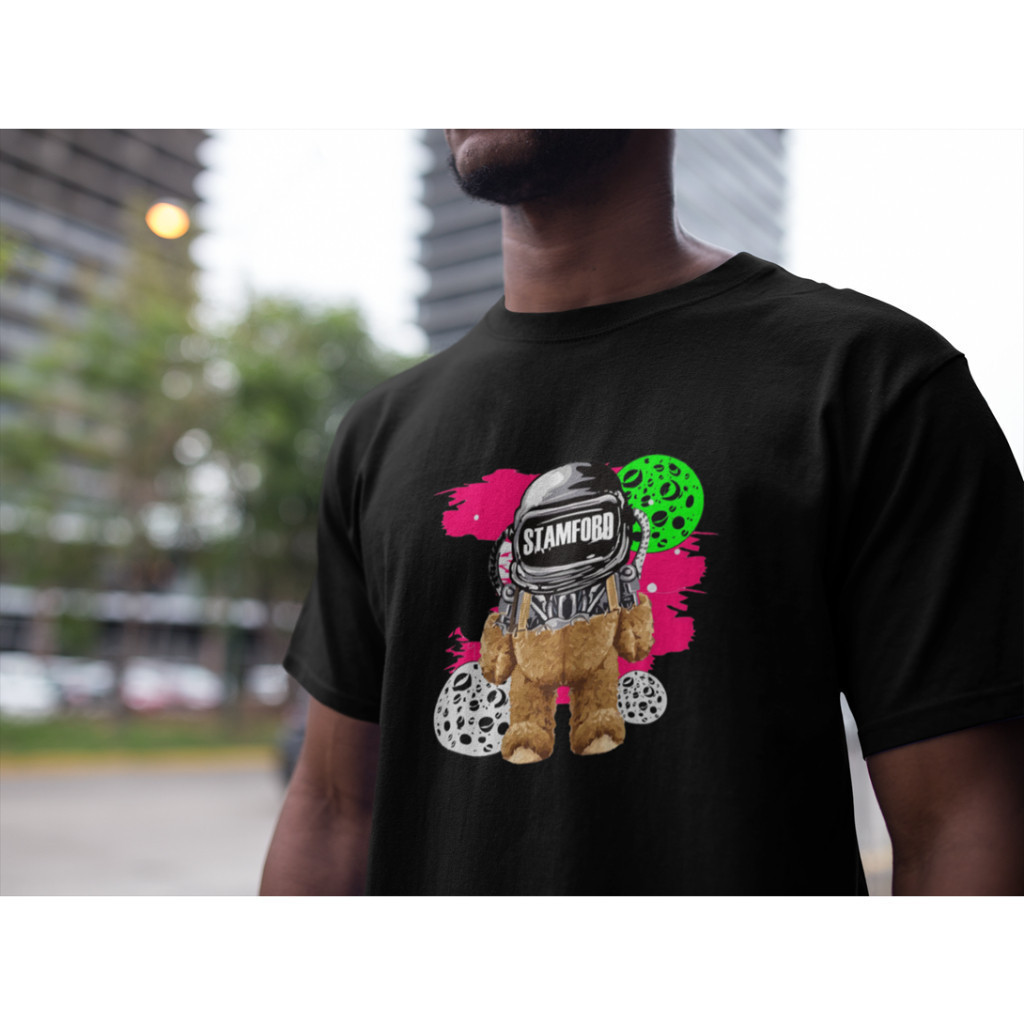 Camiseta Básica Algodão Premium Urso Astronauta - Loja Evangélica Cristã - Envio Rápido