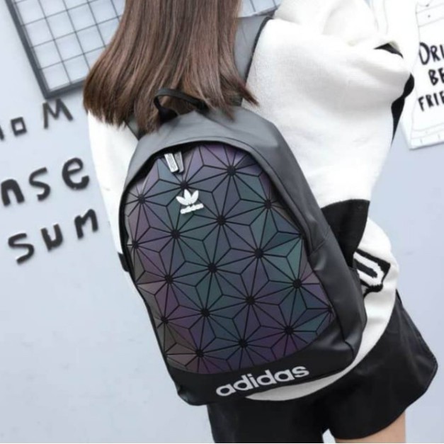 Bolsa Adidas em Oferta