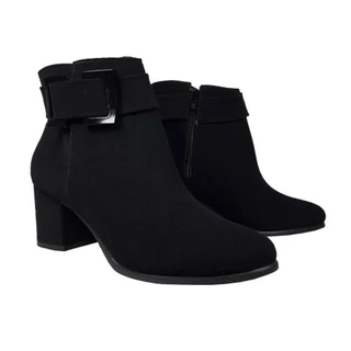 Bota Feminina Fivela Quadrada - Villa Rosa