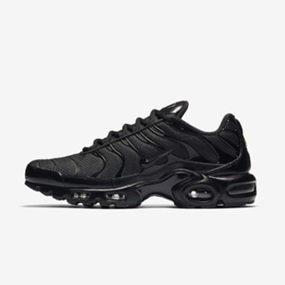 Mens nike vapormax plus black best sale and white