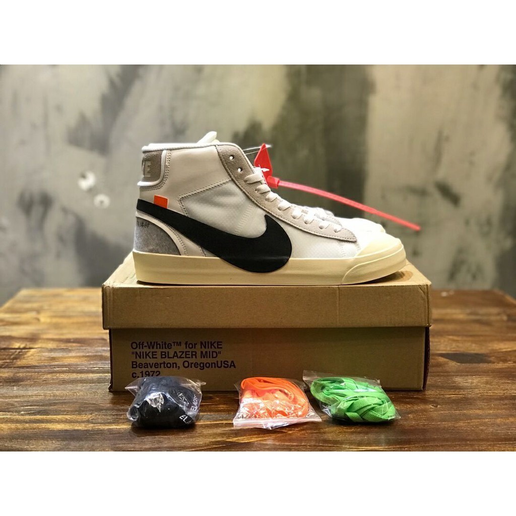 Nike off store white trailblazer