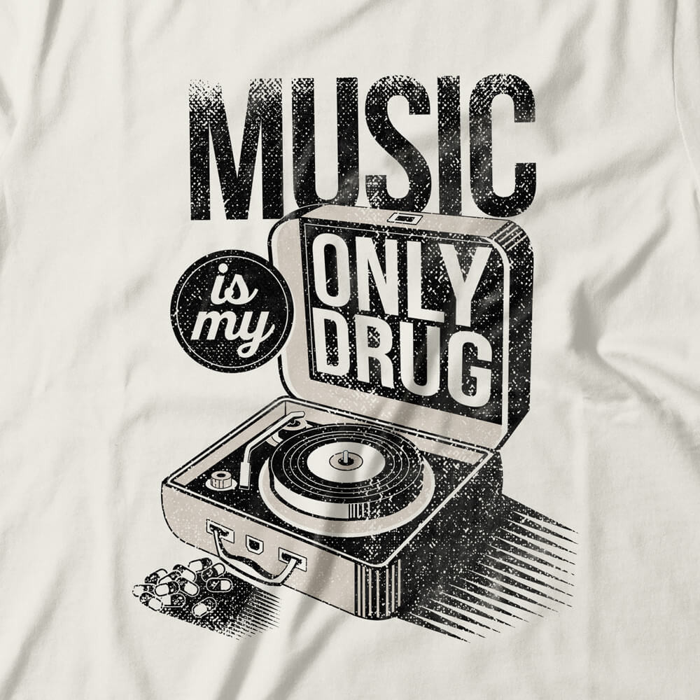 Camiseta Feminina Music Is My Only Drug | Shopee Brasil