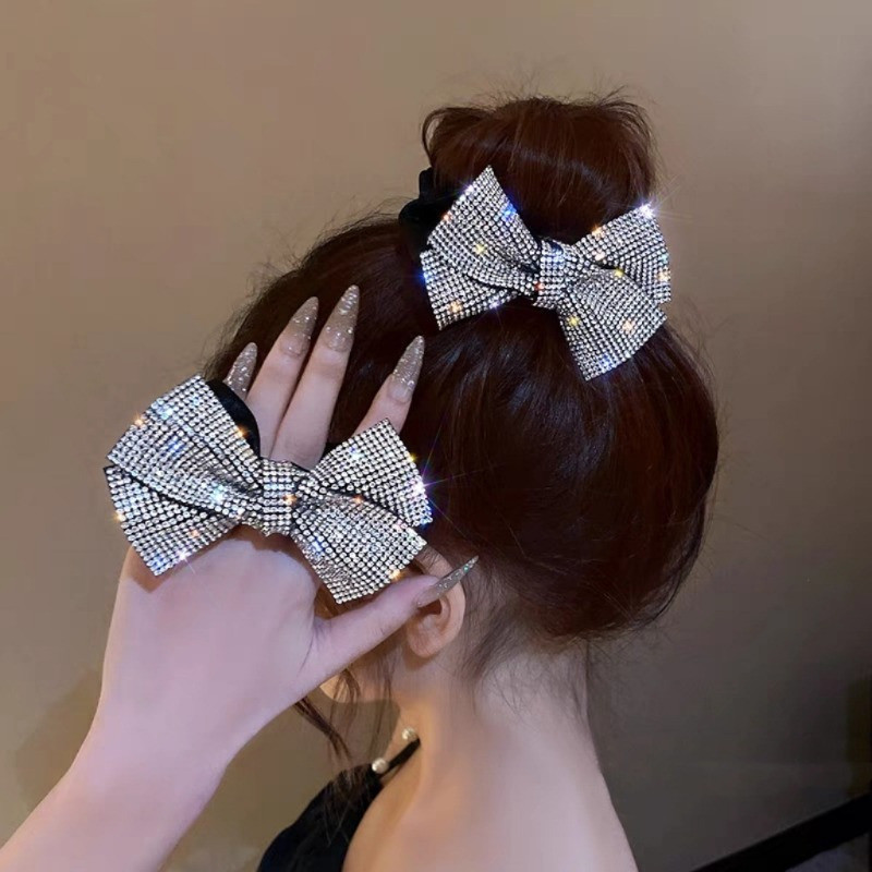 Círculo De Luxo De Cabelo Com Laço De Diamante Cintilante , Mármores Coreanos Famosos Pela internet , Faixa Meio Amarrado , Sensação high-end Para Mulheres