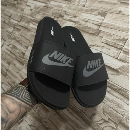 Nike benassi best sale slide sandal