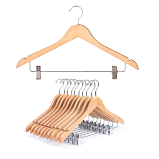10 Cabides De Madeira Adulto Com Presilha Saia Blusinha Alça
