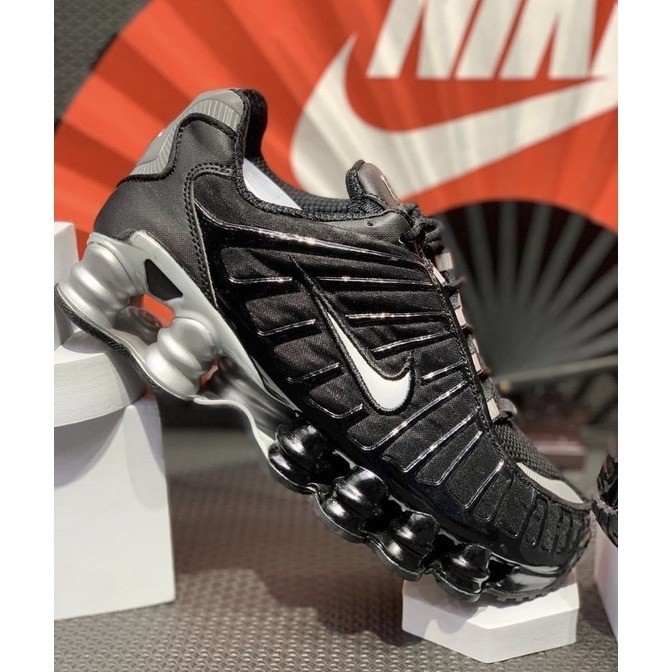 TENIS 12 MOLAS REFLETIVO NAS CORES BRANCO E PRETO | Shopee Brasil