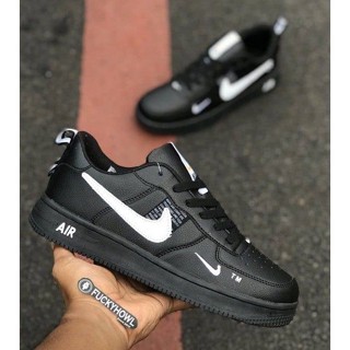 Tênis Nike Air Force