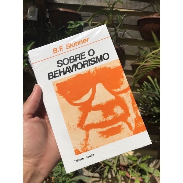 sobre o behaviorismo autor b. f. skinner | Shopee Brasil