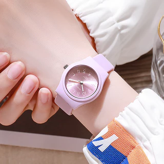 Simples casual Pequeno Fresco Doce Cor Estudante Relógio , Moda digital silicone Quartzo Feminino Infantil